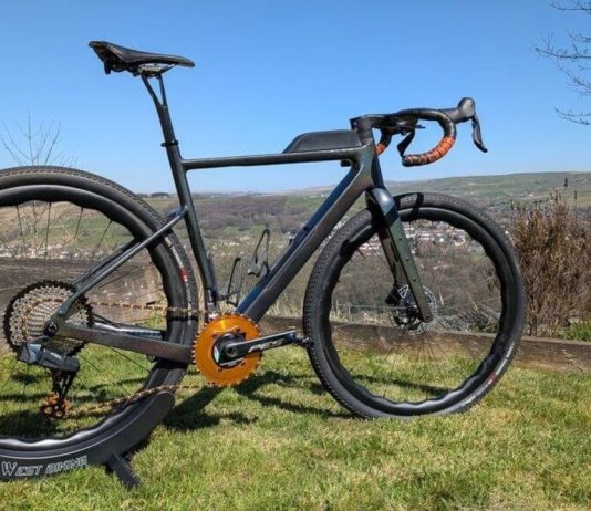 The Advantages of Full Suspension Carbon Gravel Bike Frames